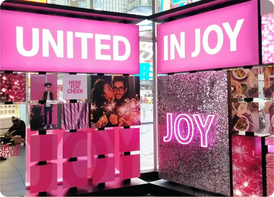 Custom-Displays-Fixtures